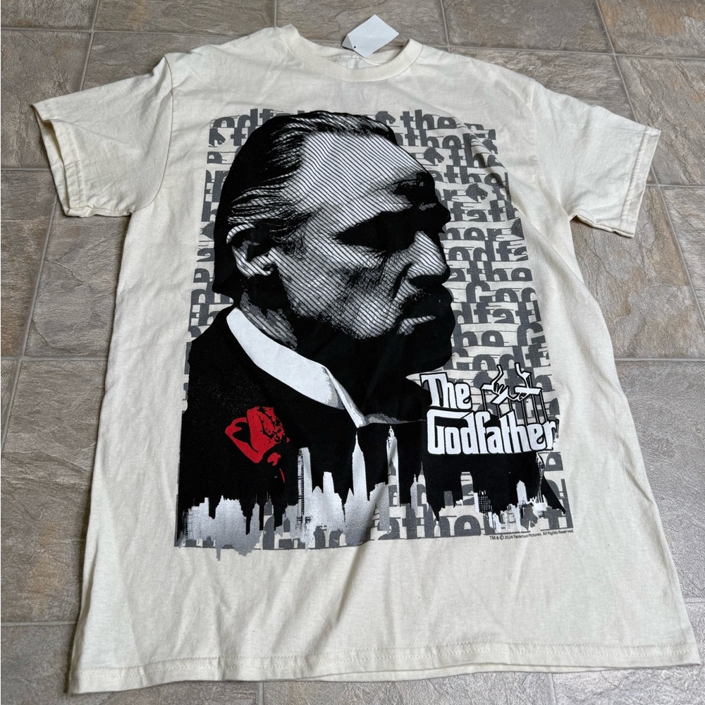 The Godfather Crewneck Graphic Tshirt Mens Size Medium Biege Classic Movie NWT